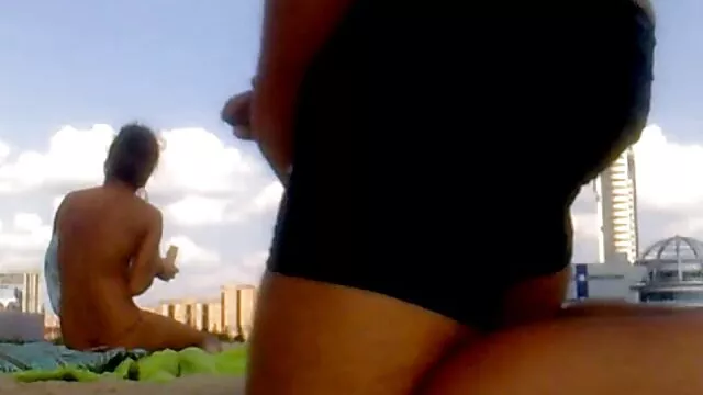 Porno pas d'inscription  Chanceux gars obtient video erotic gratuite mad à une tattoo fille avec préservatif sur la canapé