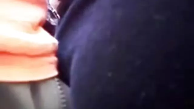 Porno pas d'inscription  Pour que son beau-père s'endorme, la mère parlait la langue, videos de films erotiques lui permettant seulement de se duck
