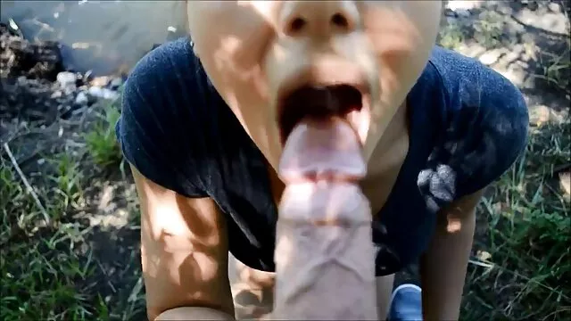 Porno pas d'inscription  Chienne chaude mettre Anal chienne avant de film erotique cougar baiser avec son petit ami