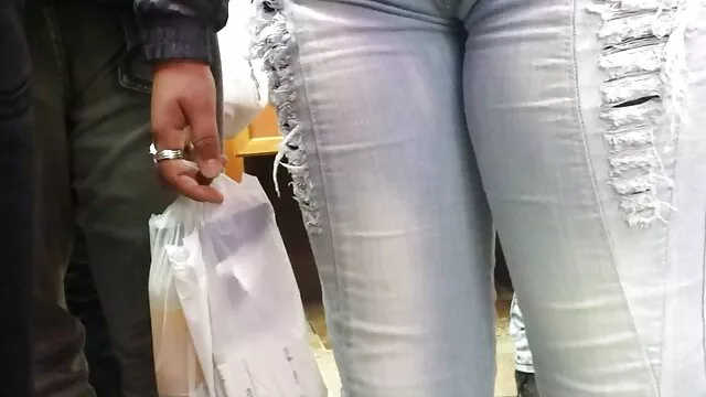 Porno pas d'inscription  Tante avec des gros seins naturels se fait baiser dans film erotique gratuit en francais le casting anal