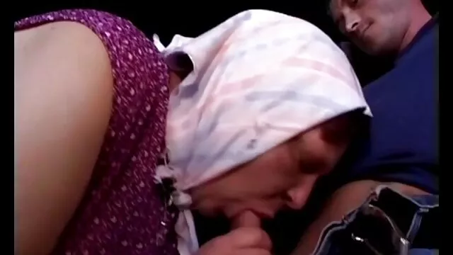Porno pas d'inscription  Deux vilains gardes ont se med avec un criminel dans une cellule de garde video erotique amateur gratuite
