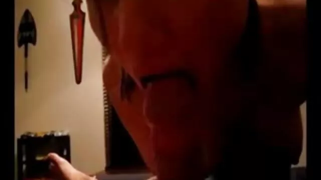Porno pas d'inscription  Il a accepté de rentrer chez lui videos de films erotiques et de prendre le passager avec une voiture blanche