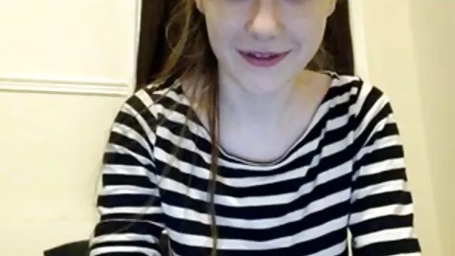 Porno pas d'inscription  Une nouvelle star du porno est arrivée au studio pour la videos erotique gratuites destitution de Mick Blue