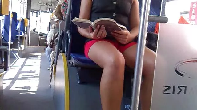 Porno pas d'inscription  Beau formateur est une riche chienne personnelle dans la recherche film erotique gratuit salle de gym endroit clair